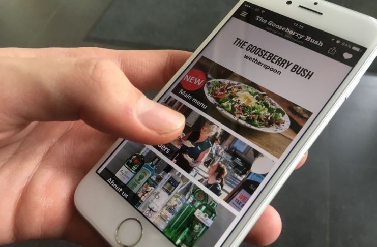 Homem usa aplicativo para conseguir refeições para os sem-teto 2