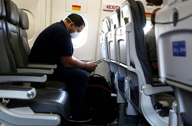 United Airlines divulga: "COVID-19 quase NÃO Existe" em voos e estudo apoia 3